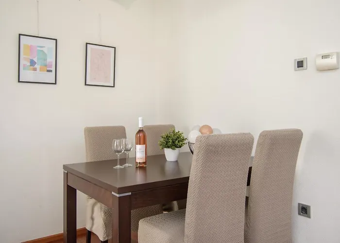 Stefi Διαμέρισμα *